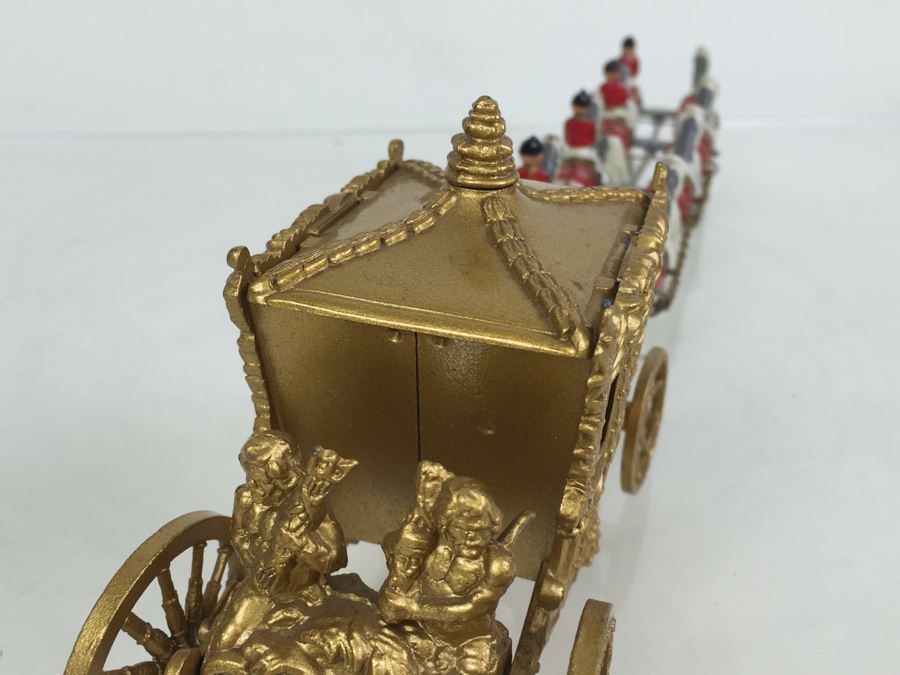 Larger Version Coronation Coach Hand Painted Cast Iron By Lesney Products & Co Made In England Matchbox With Original Box [Photo 24]