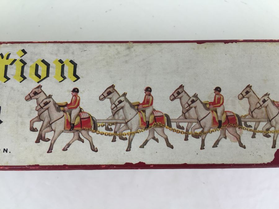 Larger Version Coronation Coach Hand Painted Cast Iron By Lesney Products & Co Made In England Matchbox With Original Box [Photo 7]