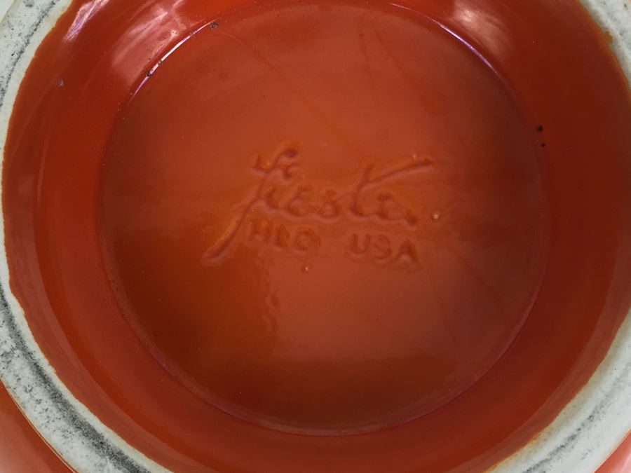 Fiesta Ware Orange Art Deco Ice Lip Pitcher [Photo 3]