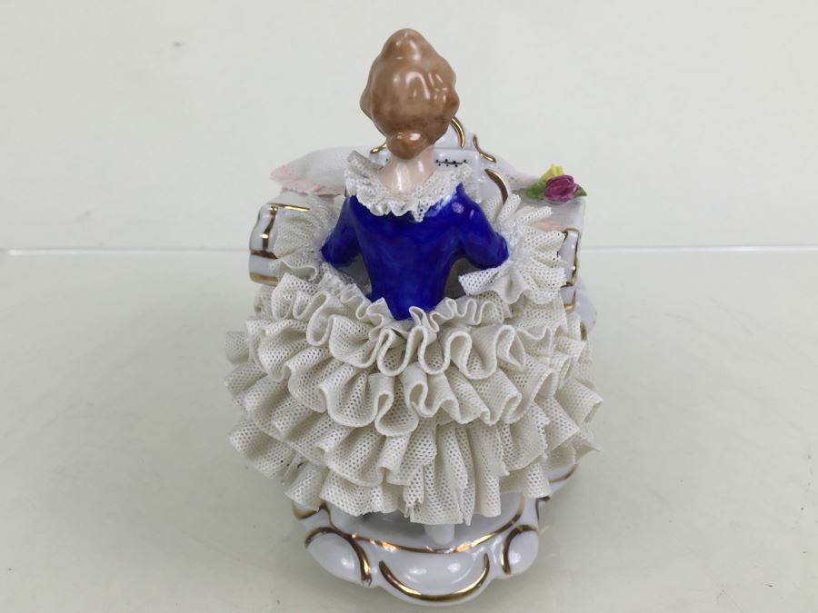 Vintage German Porcelain Dresden Lace Victorian Lady Piano Figurine Figure 5883 [Photo 15]