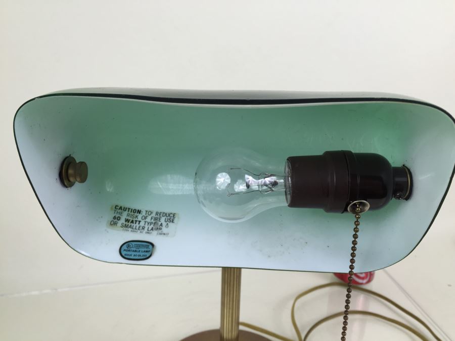 Green Glass Shade Bankers Lamp [Photo 9]