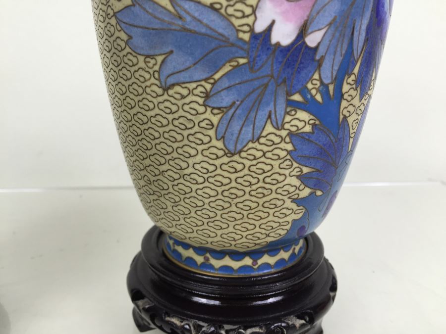 Pair Of Vintage Chinese Cloisonne Vases With Stands [Photo 12]