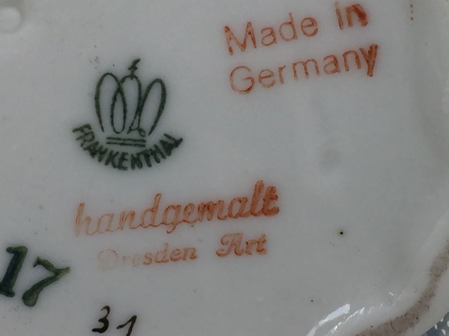 Vintage Frankenthal Porcelain Dresden Art Small Figurine Of Girl With Bouquet Of Flowers Lace 519 88 [Photo 15]