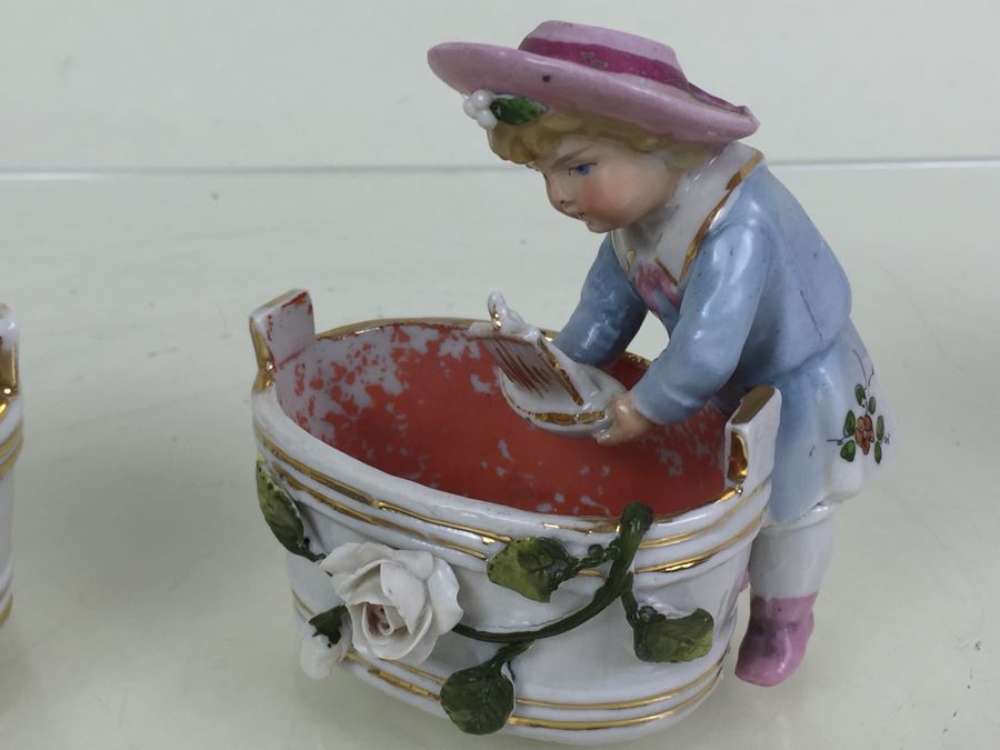 Pair Of Figurines Boy With Sailboat And Girl With Doll In Washtubs 3820 [Photo 9]