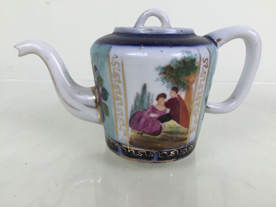 Vintage Hand Painted Porcelain Teapot [Photo 1]