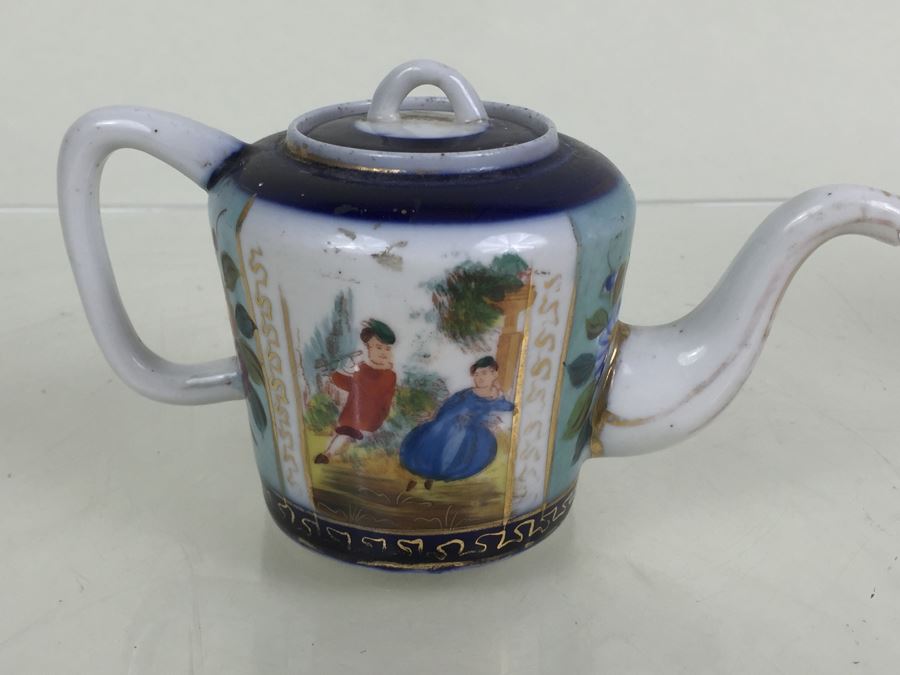 Vintage Hand Painted Porcelain Teapot [Photo 8]