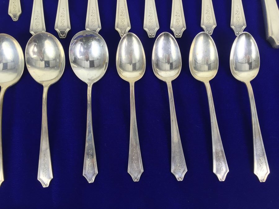 Sterling Silver Flatware Set By International With Silver Storage Cloths 1,438g Sterling Flatware + 112g Sterling From Knife Handles = 1,550g = $808 Melt Value [Photo 8]