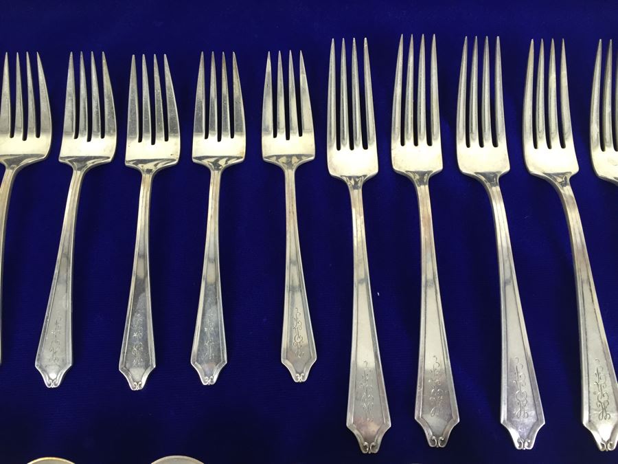 Sterling Silver Flatware Set By International With Silver Storage Cloths 1,438g Sterling Flatware + 112g Sterling From Knife Handles = 1,550g = $808 Melt Value [Photo 5]