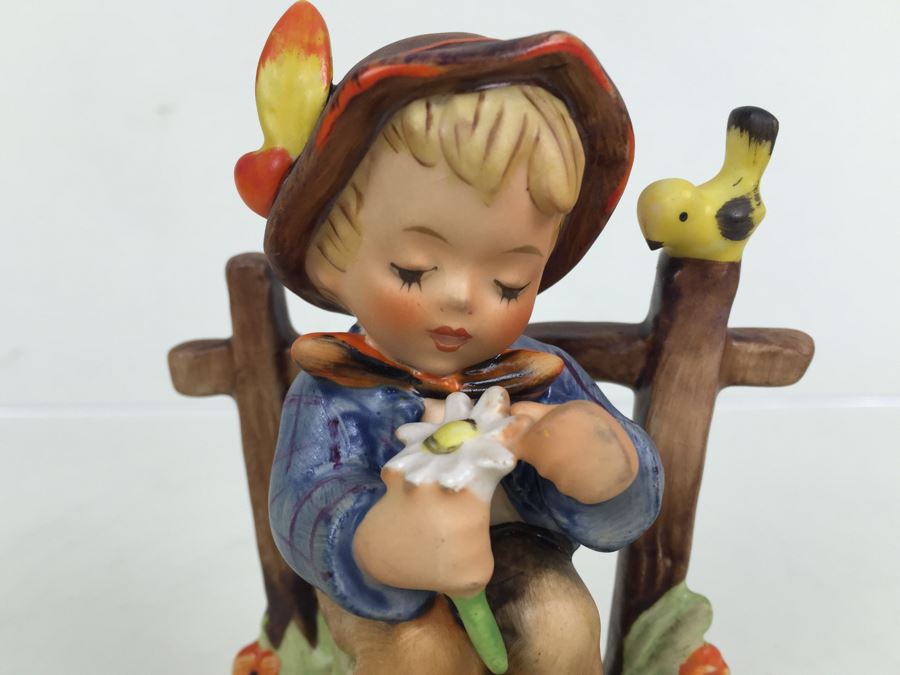 Hummel Figurine #174 'She Loves Me She Loves Me Not' Goebel W Germany (# 608) [Photo 5]