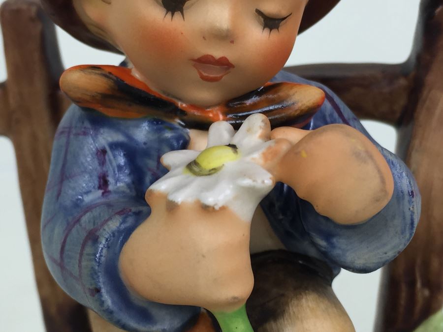Hummel Figurine #174 'She Loves Me She Loves Me Not' Goebel W Germany (# 608) [Photo 6]