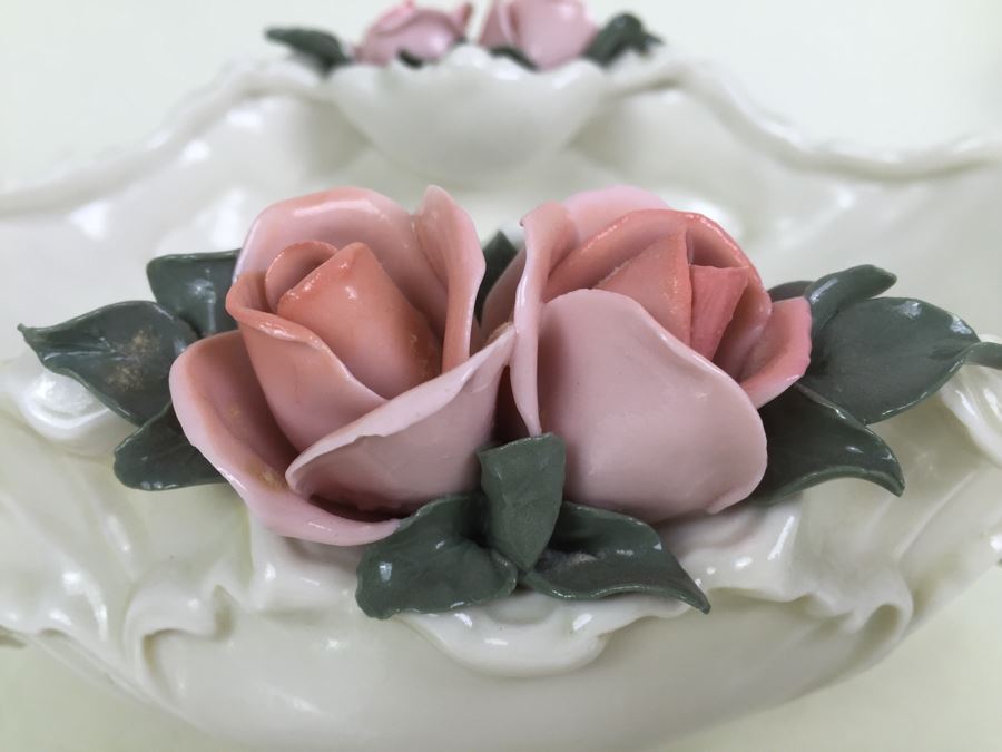 Karl ENS Volksted Porcelain Centerpiece Set Of 2 Candleholders And Floral Bowl [Photo 20]