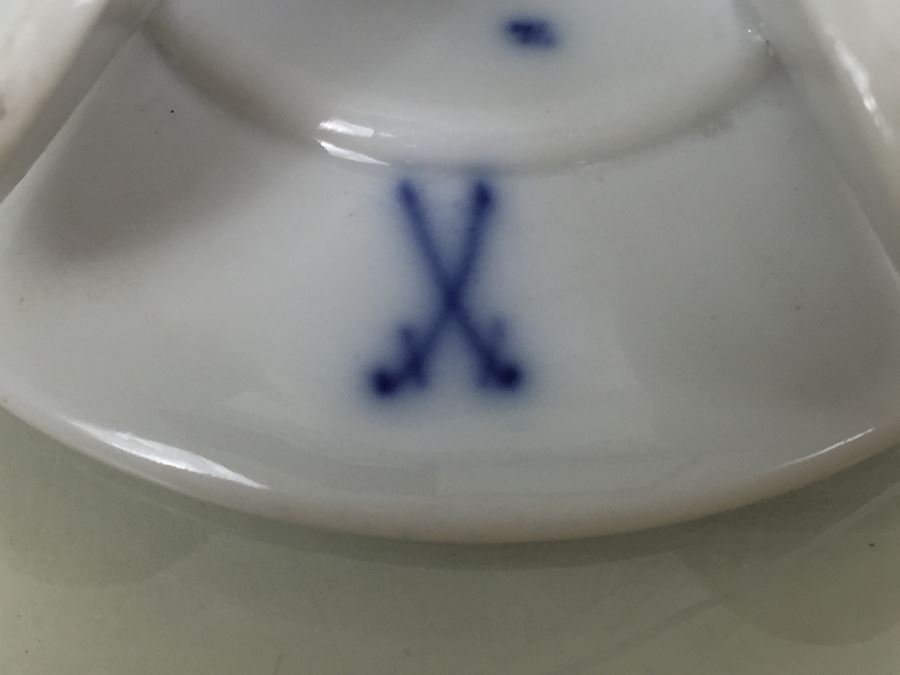 Set Of 6 Meissen Porcelain Blue And White Place Card Holders For Events Weddings [Photo 3]