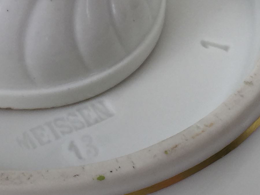 Stunning Vintage Meissen Porcelain Reticulated Compote Germany Gilt With Floral Motif [Photo 31]