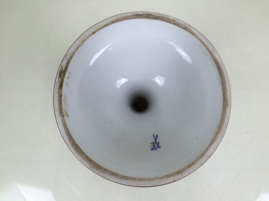 Stunning Vintage Meissen Porcelain Reticulated Compote Germany Gilt With Floral Motif [Photo 26]