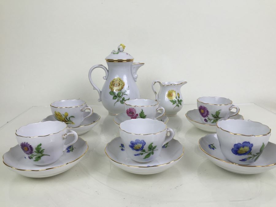 Nice Vintage Meissen Coffee Tea Service With Teapot, Creamer Bowl And 6 Meissen Cups With Saucers Germany Hand Painted Floral Motif [Photo 5]