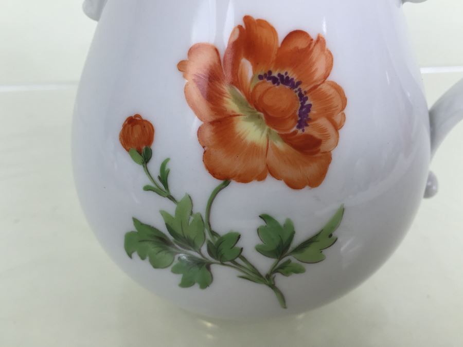 Nice Vintage Meissen Coffee Tea Service With Teapot, Creamer Bowl And 6 Meissen Cups With Saucers Germany Hand Painted Floral Motif [Photo 51]