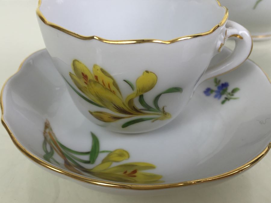 Nice Vintage Meissen Coffee Tea Service With Teapot, Creamer Bowl And 6 Meissen Cups With Saucers Germany Hand Painted Floral Motif [Photo 31]