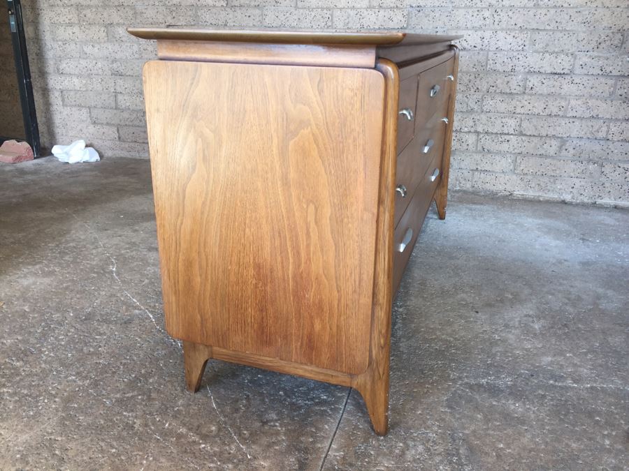 John Van Koert For Drexel Mid-Century Modern 1959 Projection Series Dresser Chest Of Drawers [Photo 3]