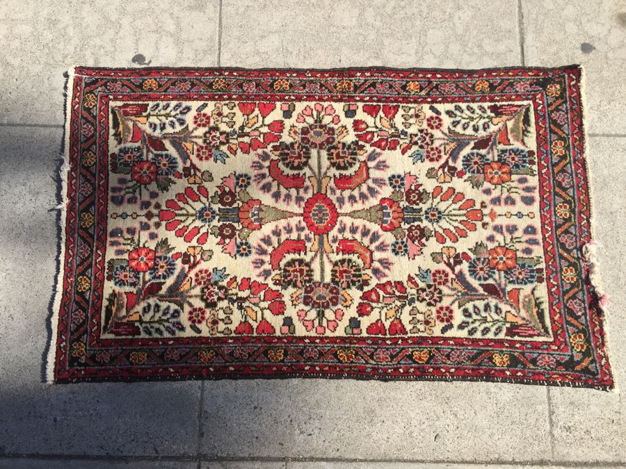 Small Hand Knotted Wool Persian Rug From Iran [Photo 1]