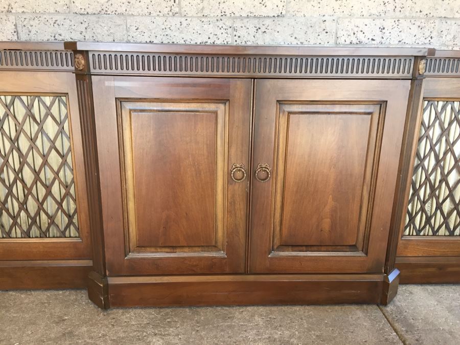 Vintage Stereo Console Cabinet Clairtone T11 With Garrard Record Player Model 3000 [Photo 4]