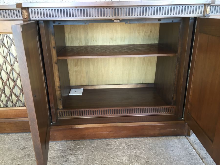 Vintage Stereo Console Cabinet Clairtone T11 With Garrard Record Player Model 3000 [Photo 19]