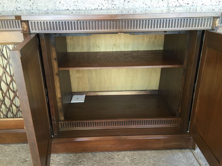 Vintage Stereo Console Cabinet Clairtone T11 With Garrard Record Player Model 3000 [Photo 20]