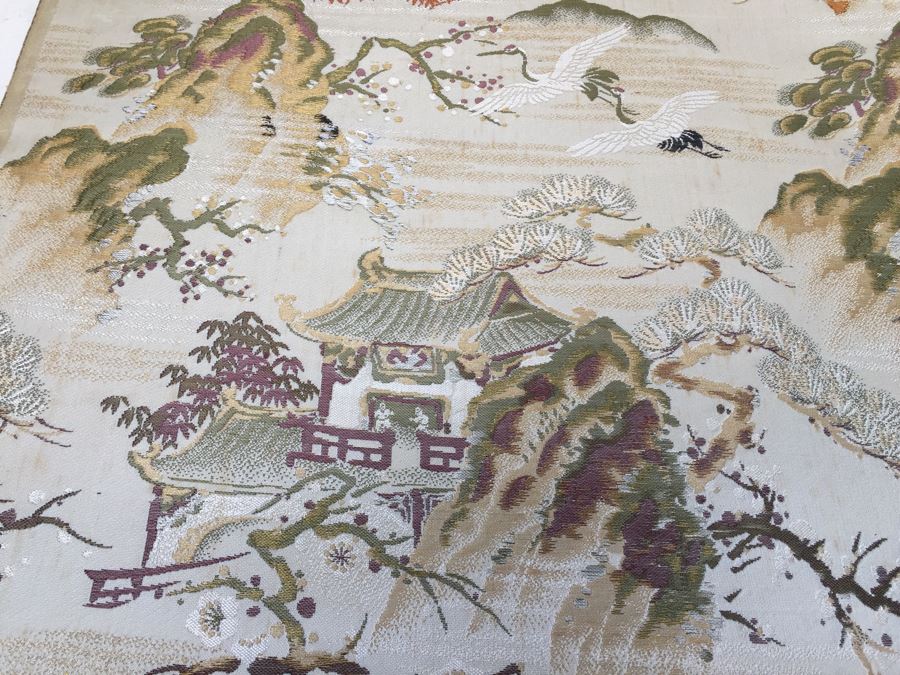 Vintage Chinese Embroidery Textile [Photo 2]