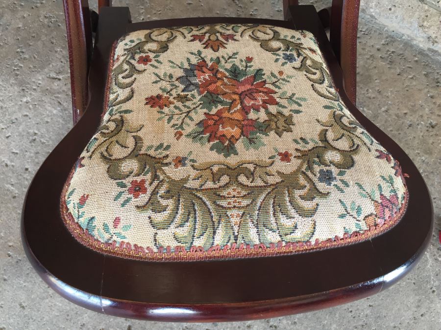 Folding Rocking Chair  [Photo 2]