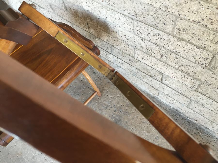 Pair Of Very Nice Wooden Inlay Trays With Separate Folding Stands And Built In Stands [Photo 12]