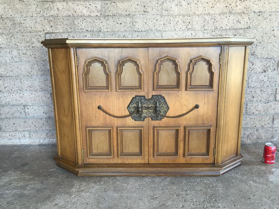 Vintage Solid Wood Cabinet Entry Console Table With Metal Hardware [Photo 1]