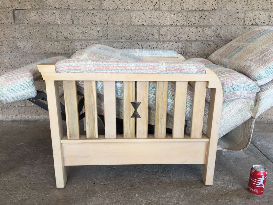 Barcalounger Recliner [Photo 9]