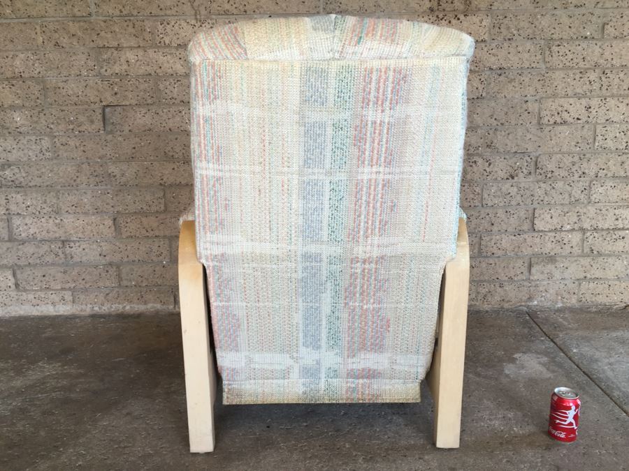 Barcalounger Recliner [Photo 11]