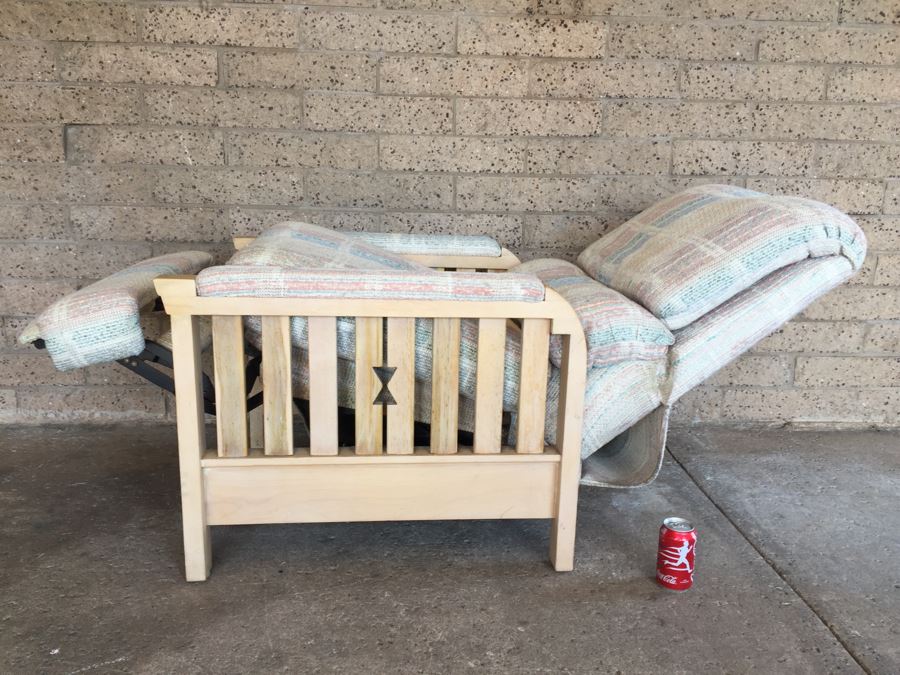 Barcalounger Recliner [Photo 2]