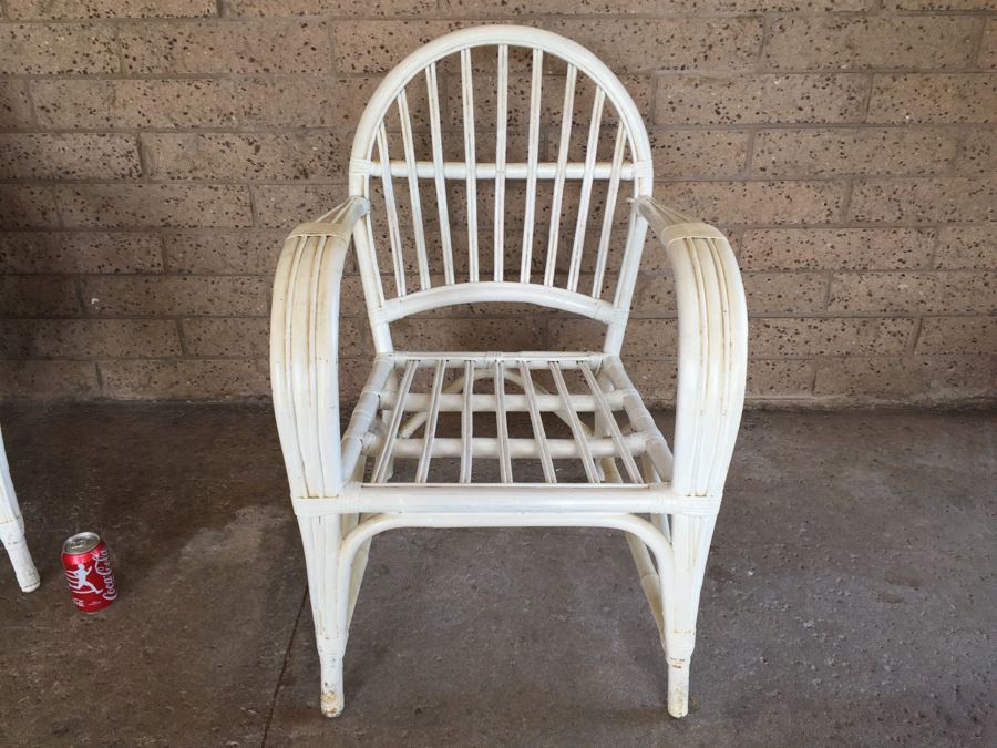 Pair Of Vintage White Wicker Armchairs [Photo 2]