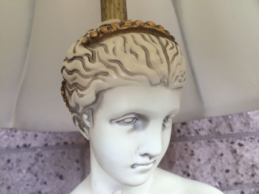 Tall White And Gold Plaster Woman Lady Italian Table Lamp With Exquisite Lamp Shade [Photo 7]