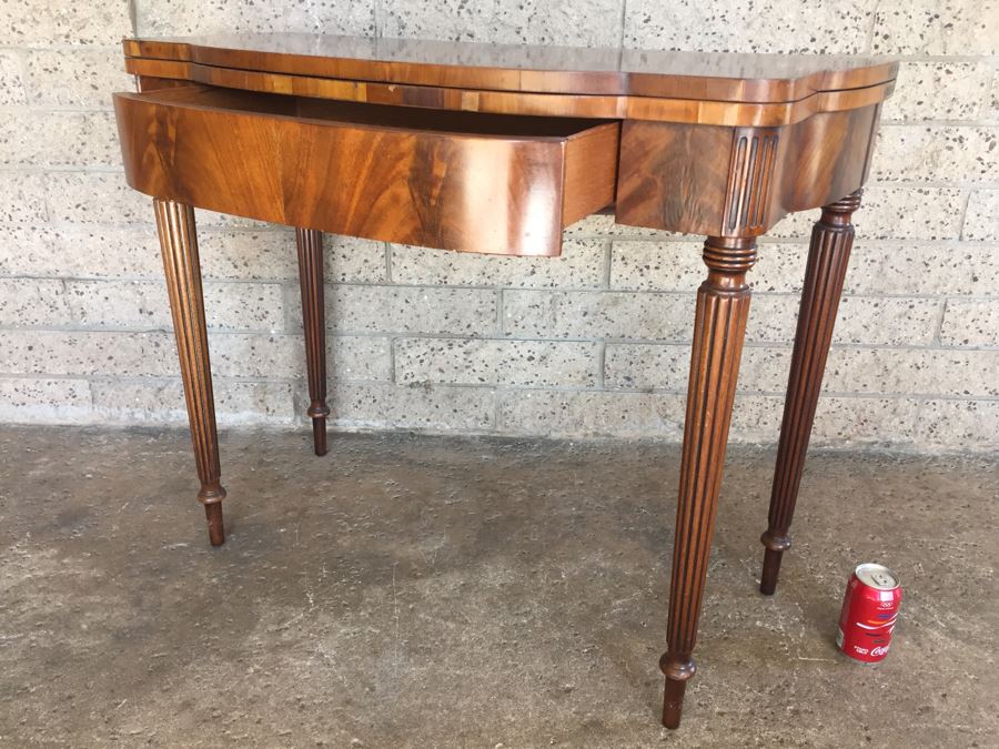Vintage Gateleg Console Table [Photo 7]