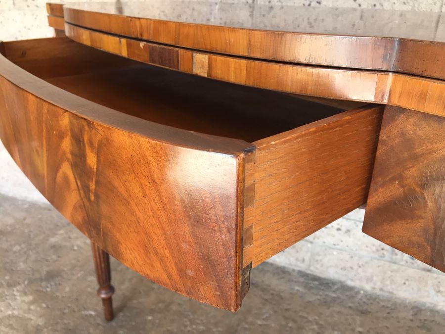 Vintage Gateleg Console Table [Photo 2]