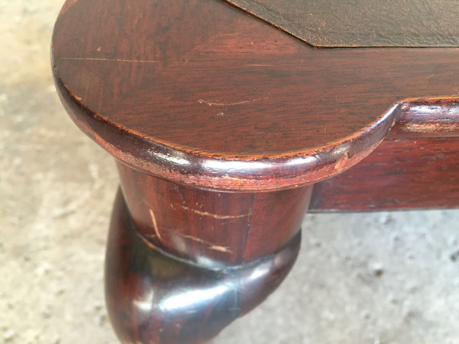 Vintage Queen Anne Rectangular Coffee Table With Leather Top [Photo 7]
