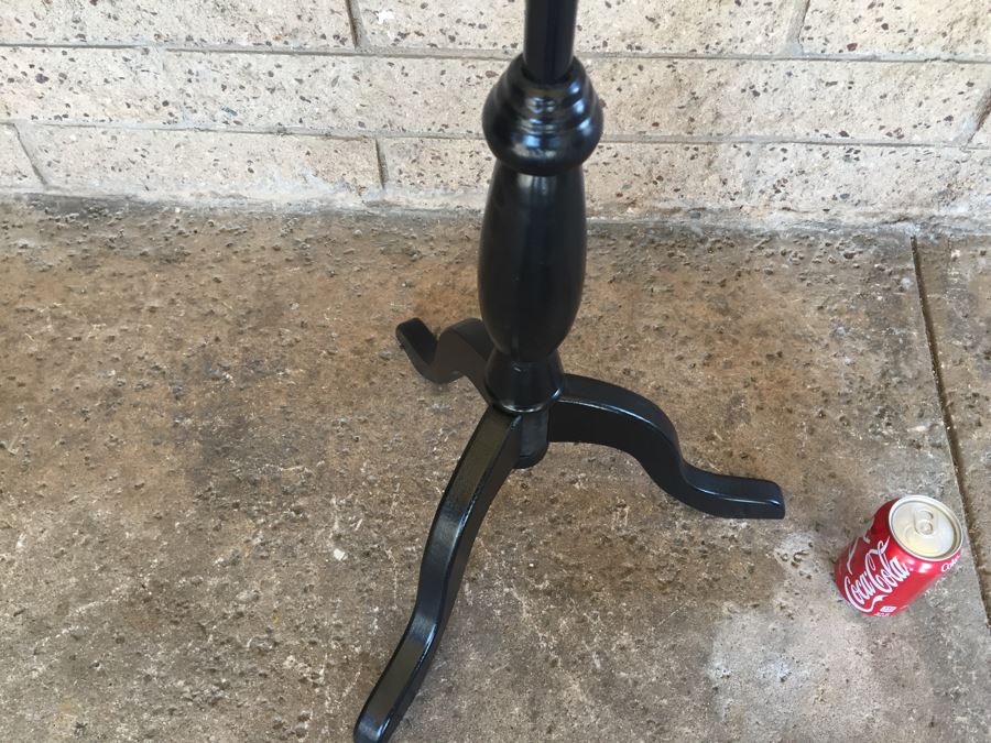 Black Sequin Mannequin [Photo 7]