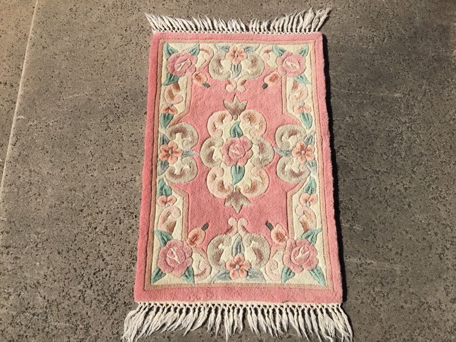 Pink Wool Area Carpet With Floral Motif