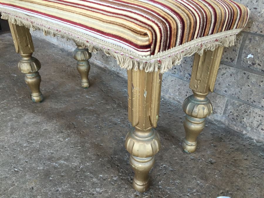 Vintage Upholstered Bench [Photo 2]