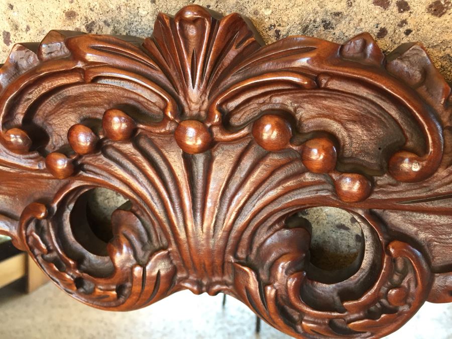 Stunning Carved Wood Vintage Mirror [Photo 2]