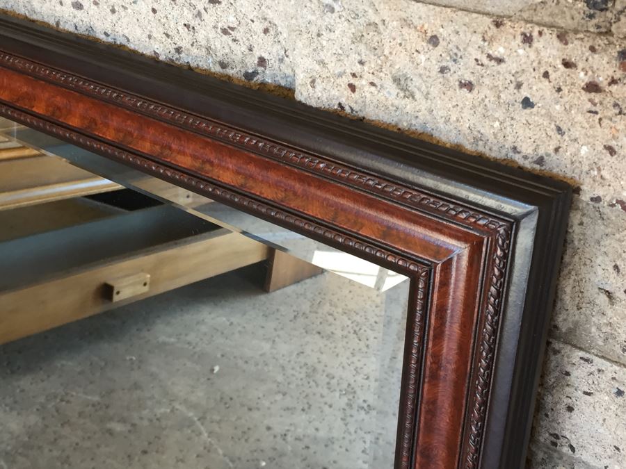 Windsor Art Beveled Glass 24 x 36 Wall Mirror [Photo 2]