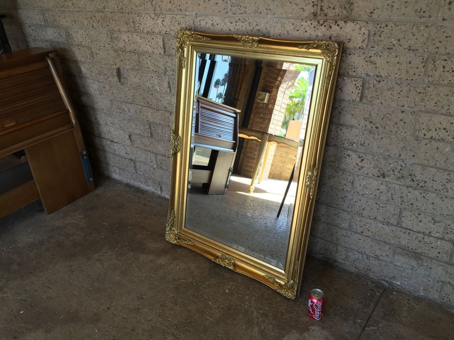 Windsor Art Gilt Frame Beveled Glass 24 x 36 Wall Mirror [Photo 11]