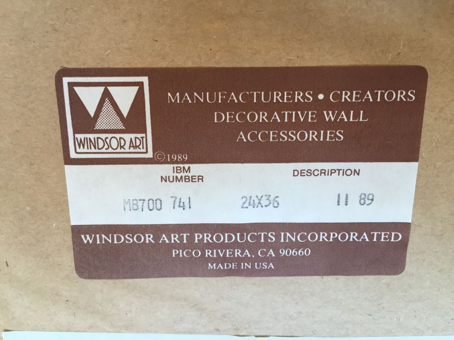 Windsor Art Gilt Frame Beveled Glass 24 x 36 Wall Mirror [Photo 14]