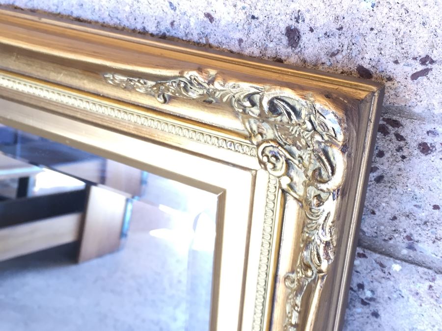 Windsor Art Gilt Frame Beveled Glass 24 x 36 Wall Mirror [Photo 7]
