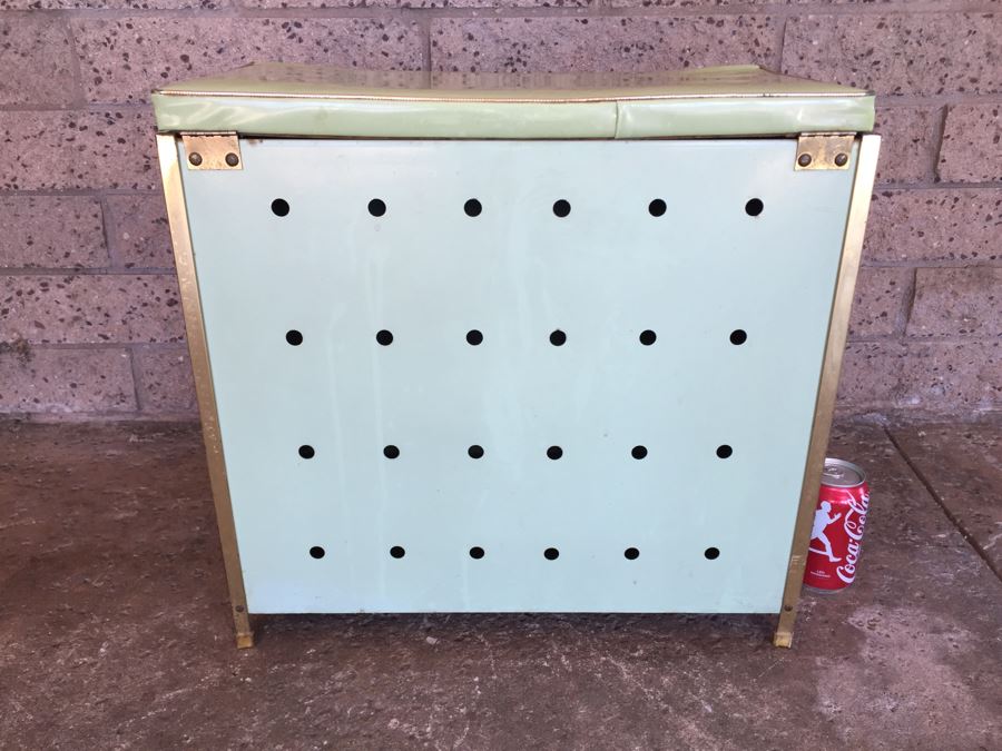 Retro Detecto Hamper Side Handles Are Missing [Photo 7]