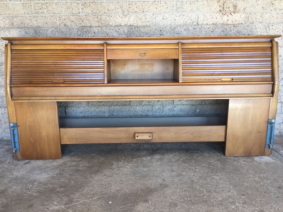 John Van Koert For Drexel Mid-Century 1959 Projection King Size Headboard With Storage Matches Bedroom Set In Auction [Photo 4]