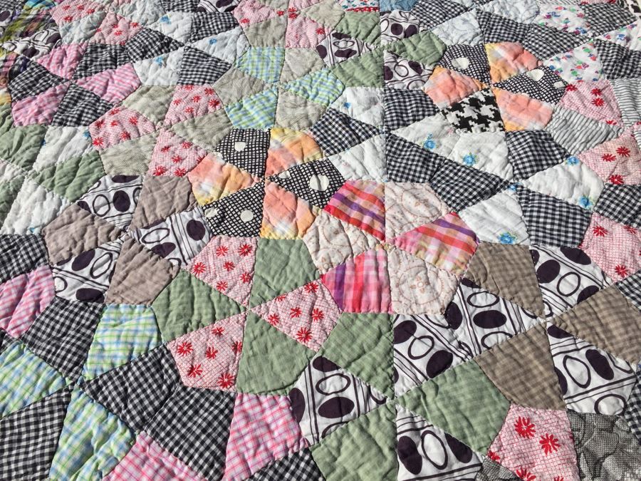 Vintage Quilt 64' x 77' [Photo 6]