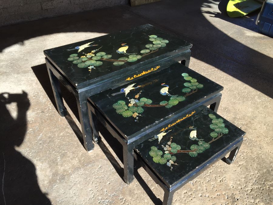 Set Of Hand Painted Chinese Nesting Tables Black Lacquer [Photo 26]